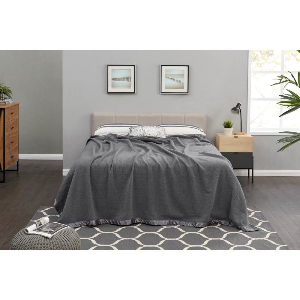 Momentous Living Trafalgar 100 Australian Wool Blanket Charcoal