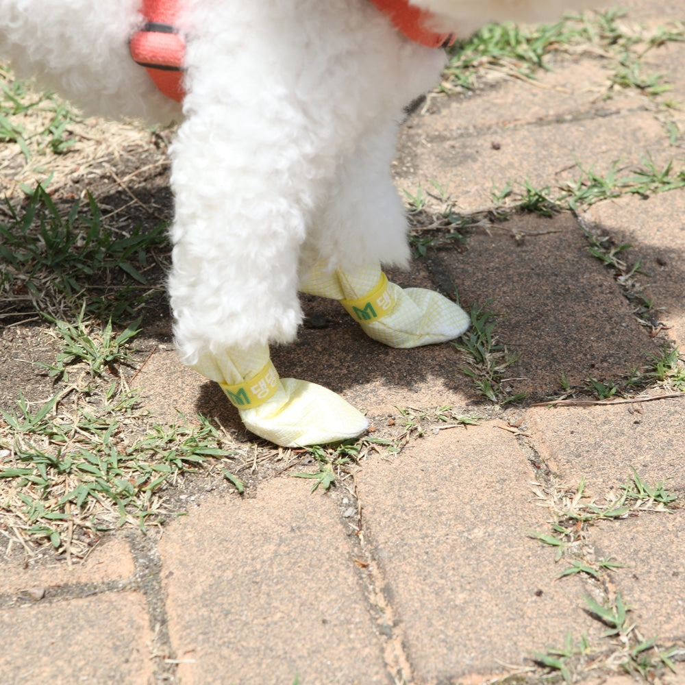 Daeng Shoes 28pc XS Yellow Dog Waterproof Disposable Boots Anti-Slip Socks Cares Fast shipping On sale