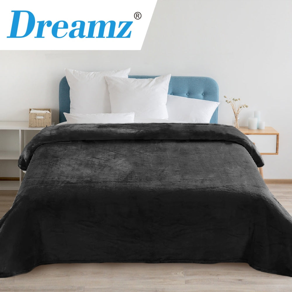 DreamZ 320GSM 220x240cm Ultra Soft Mink Blanket Warm Throw in Black Colour Fast shipping On sale